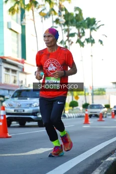 Runner Photo 1517887
