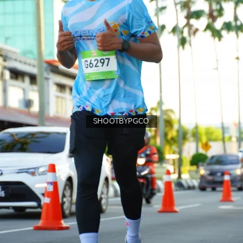 Runner Photo 1517968