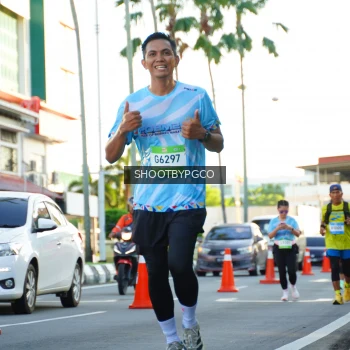 Runner Photo 1517978