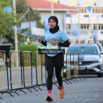 Runner Photo 1518129