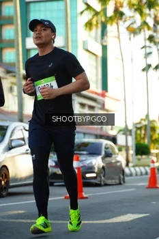 Runner Photo 1518739
