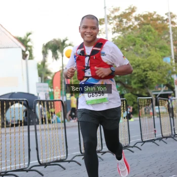 Runner Photo 1519012