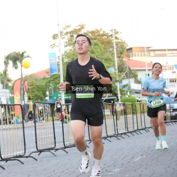 Runner Photo 1519022