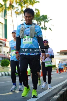 Runner Photo 1519066
