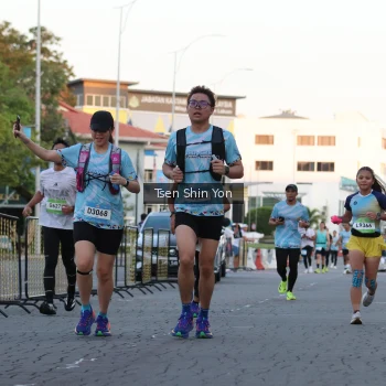 Runner Photo 1519194