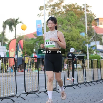 Runner Photo 1519472