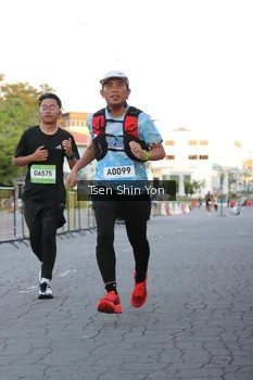 Runner Photo 1519754