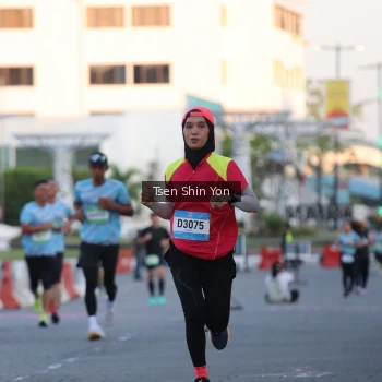 Runner Photo 1519837