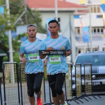 Runner Photo 1519923