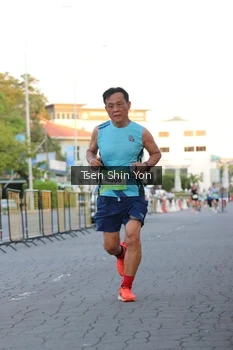 Runner Photo 1520665