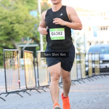 Runner Photo 1521431