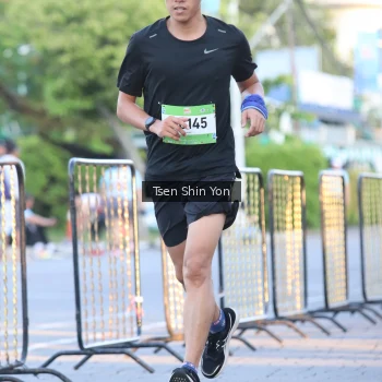 Runner Photo 1521889