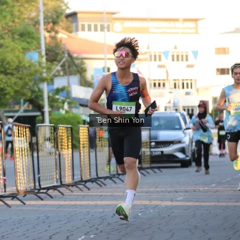 Runner Photo 1522272