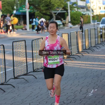 Runner Photo 1523212