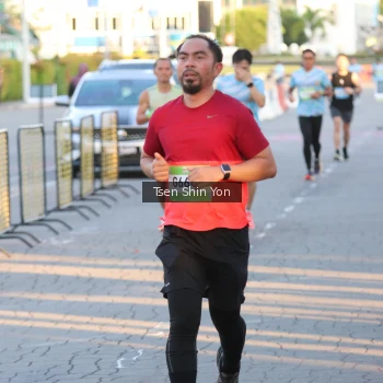 Runner Photo 1523261