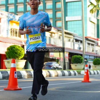 Runner Photo 1523318