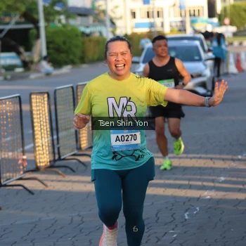 Runner Photo 1523449
