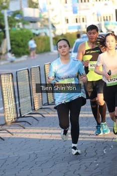 Runner Photo 1523592