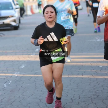 Runner Photo 1523827