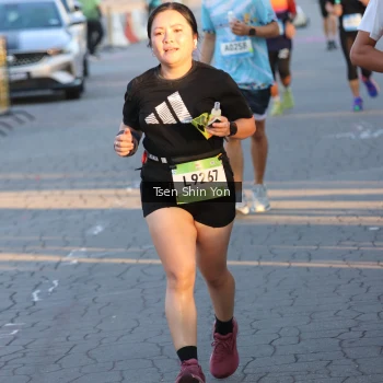 Runner Photo 1523832