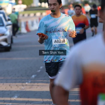Runner Photo 1523846