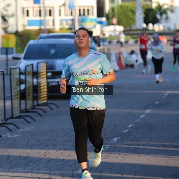Runner Photo 1524170
