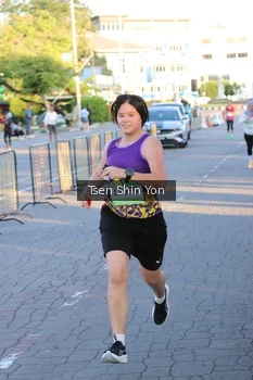 Runner Photo 1524234