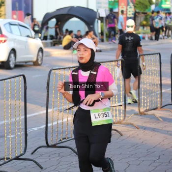 Runner Photo 1524617