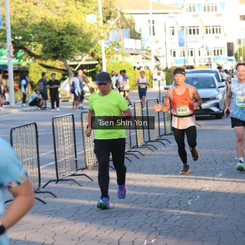Runner Photo 1525010