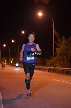 Runner Photo 1525730