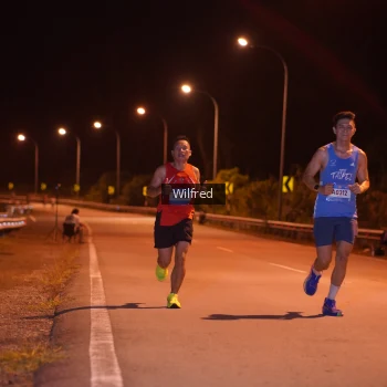 Runner Photo 1525815