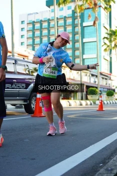 Runner Photo 1526043