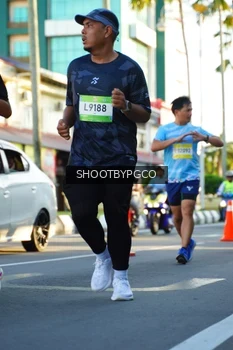 Runner Photo 1526315