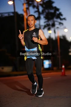 Runner Photo 1526825