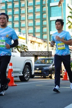 Runner Photo 1526866