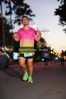 Runner Photo 1526880