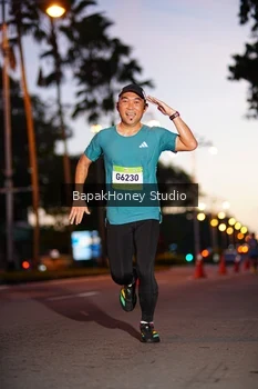 Runner Photo 1526890