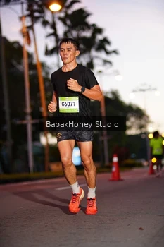 Runner Photo 1526922