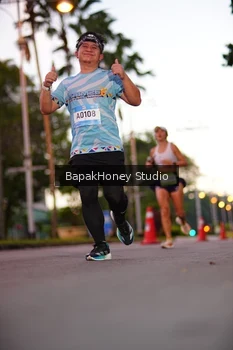 Runner Photo 1527024