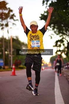 Runner Photo 1527052