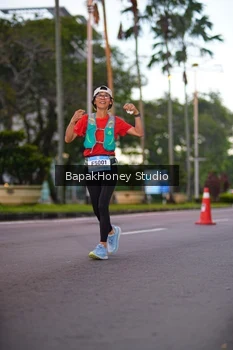 Runner Photo 1527074
