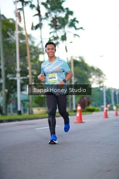Runner Photo 1527187