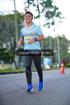 Runner Photo 1527189