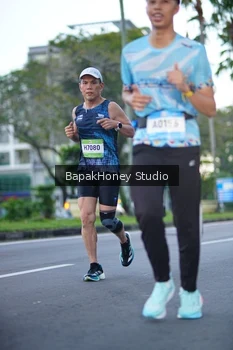 Runner Photo 1527197