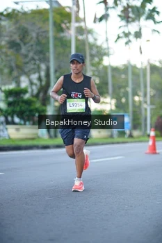 Runner Photo 1527263
