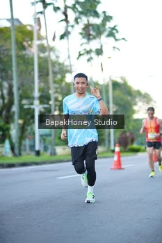 Runner Photo 1527289