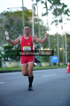 Runner Photo 1527370