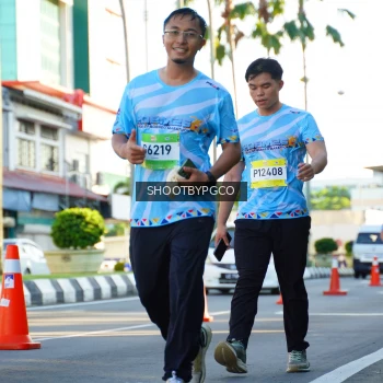 Runner Photo 1527544