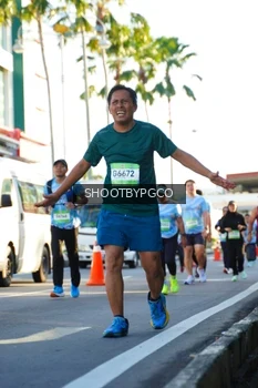 Runner Photo 1527572