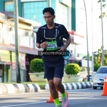 Runner Photo 1527717